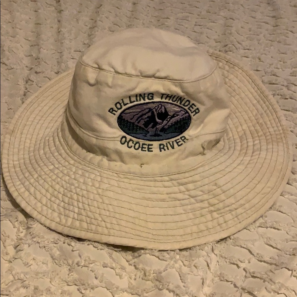 Bucket Hat